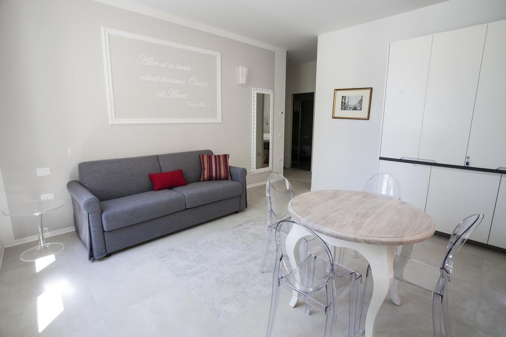 Villa Italia Luxury Suites And Apartments 아르코 외부 사진