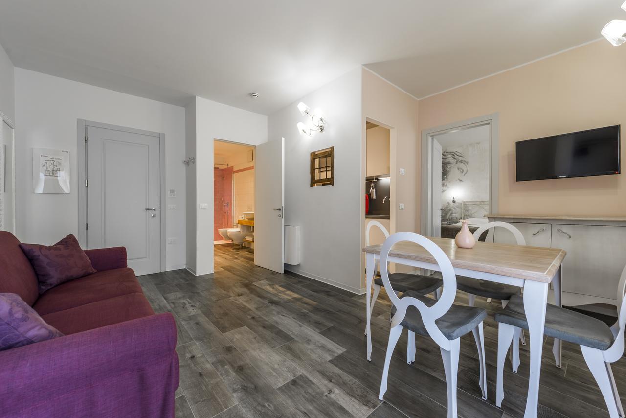 Villa Italia Luxury Suites And Apartments 아르코 외부 사진