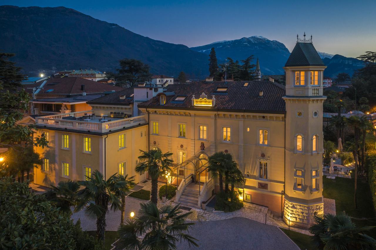 Villa Italia Luxury Suites And Apartments 아르코 외부 사진