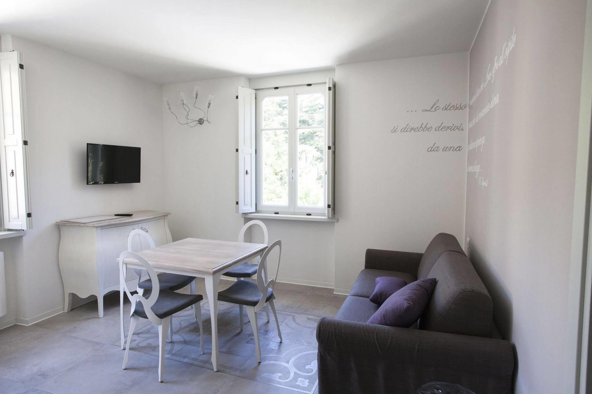 Villa Italia Luxury Suites And Apartments 아르코 외부 사진