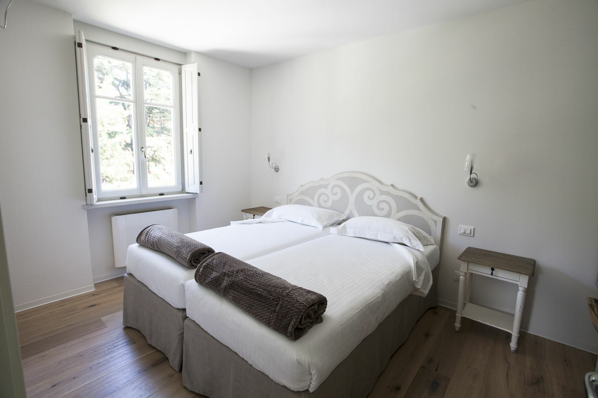 Villa Italia Luxury Suites And Apartments 아르코 외부 사진